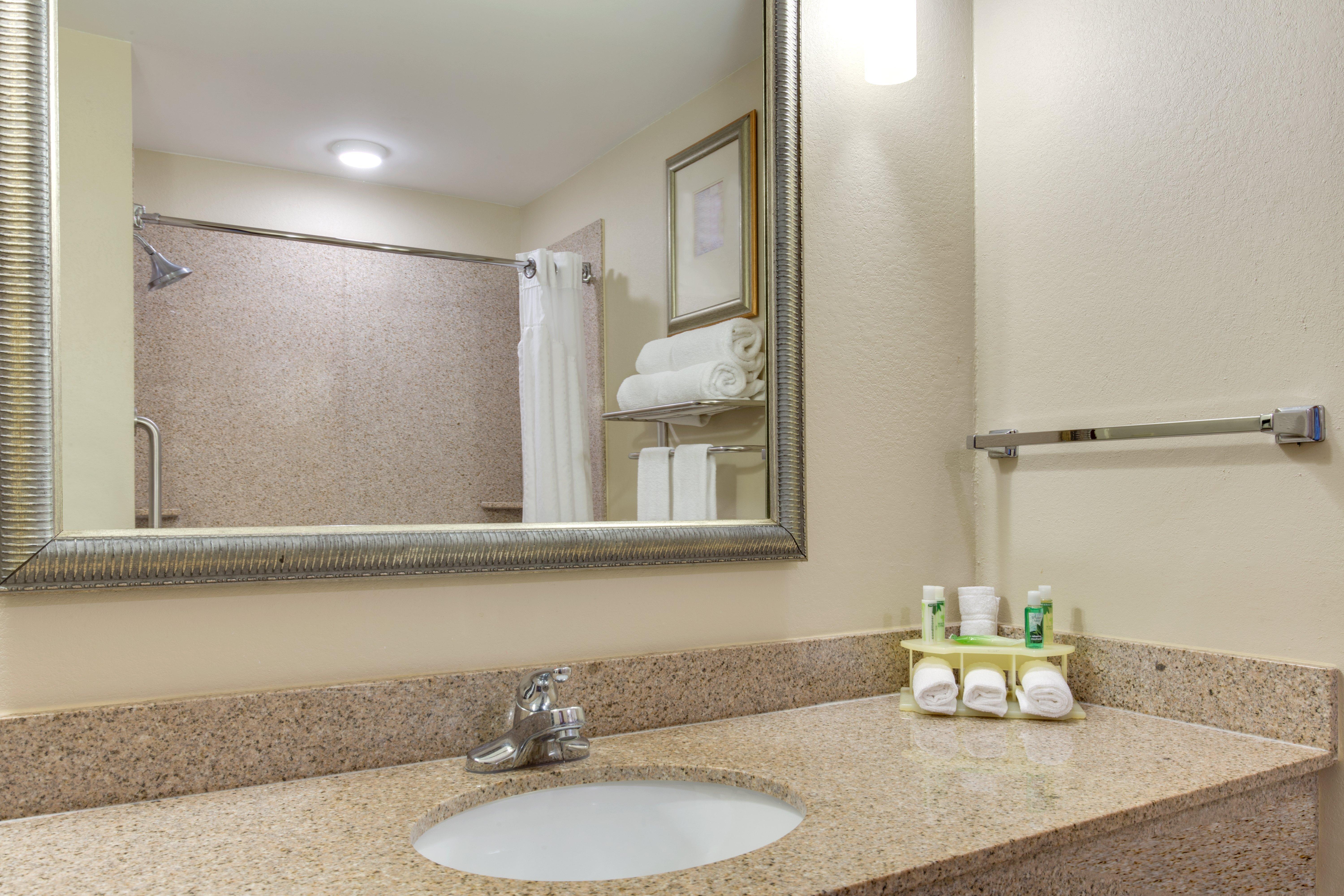 Holiday Inn Express Harvey-Marrero By Ihg Bagian luar foto