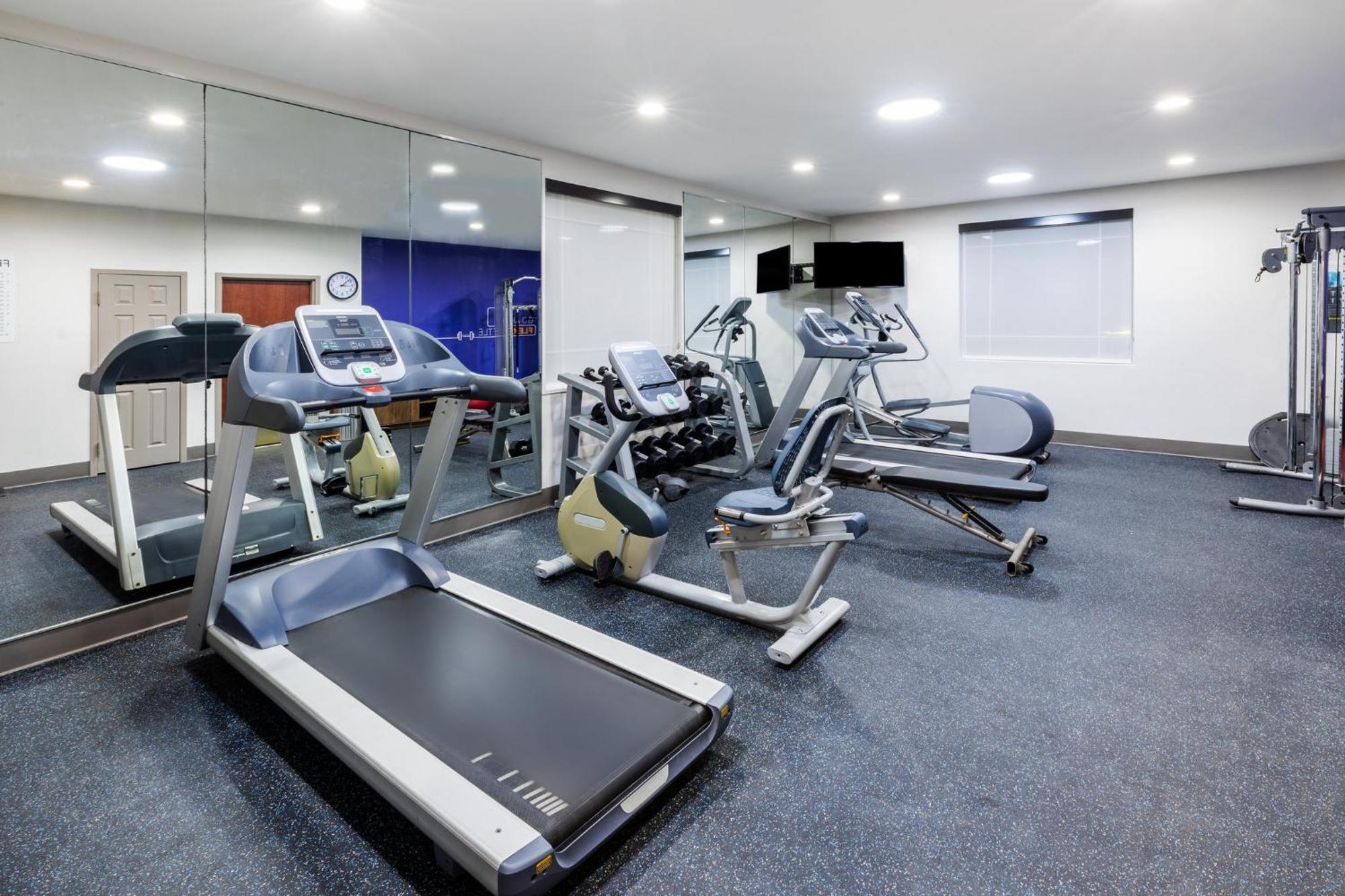 Holiday Inn Express Harvey-Marrero By Ihg Bagian luar foto